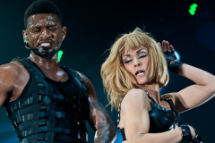 Usher-009827